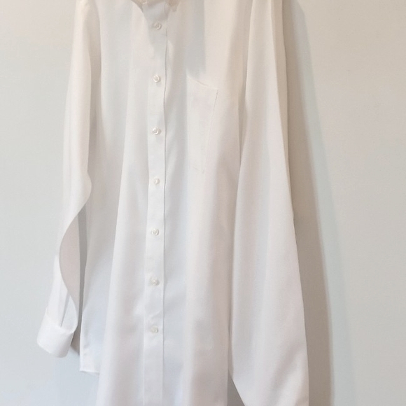 KIRKLAND Signature, Traditional Fit Shirt - Picture 6 of 10